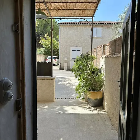 Petit Mas De Saint-Remy-de-Provence